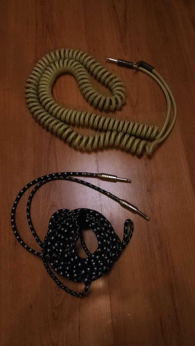 VENDO KIT DE GUITARRA ELÉTRICA COMPLETO !