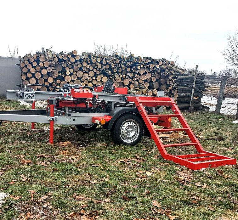 Продам потужний гідравлічний дровокол на 40тон. Розколює колоди до 1м.