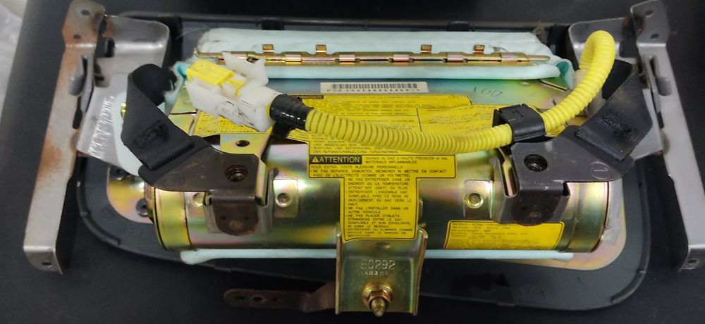 Airbag Toyota land Cruiser kzj90/95/