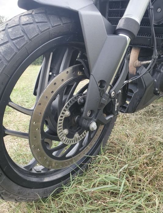 Продам мотоцикал Bajaj Domina
