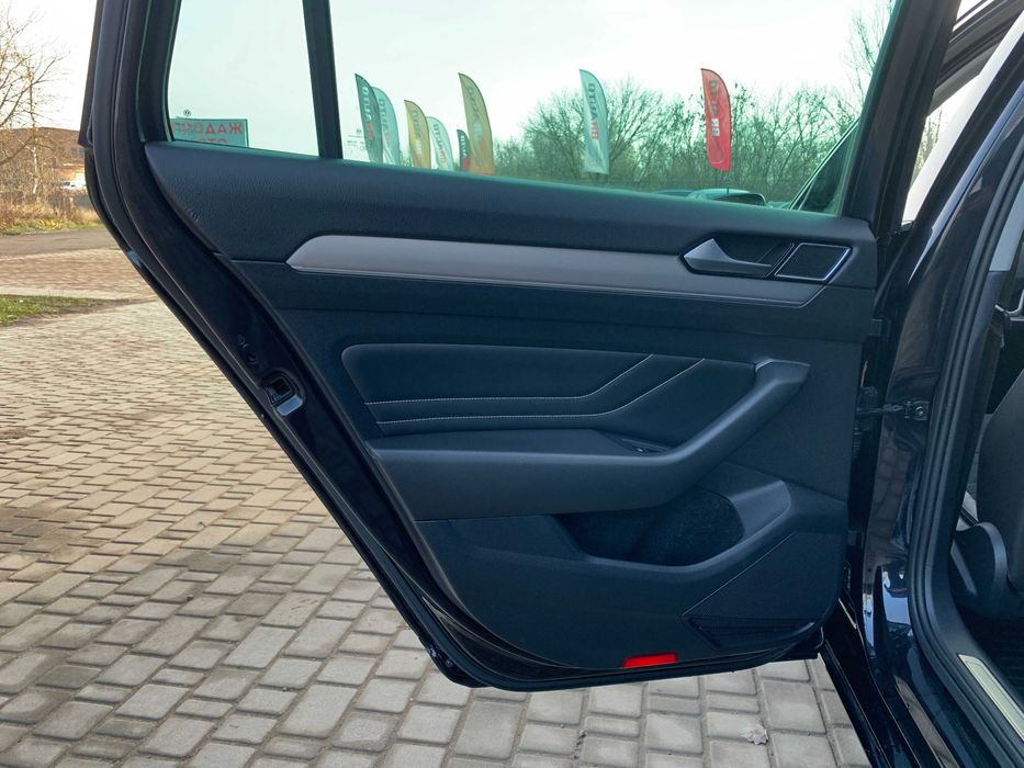 Volkswagen Passat 2021 2.0 дизель