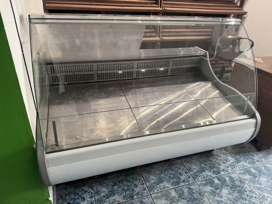Холодильна вітрина МХМ 1500/960120/