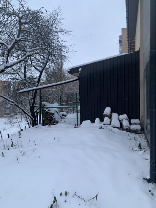 Продам гараж двохповерховий