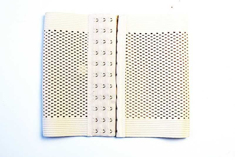 Pas damski modelujący i ściągający brzuch BEŻOWY r. M