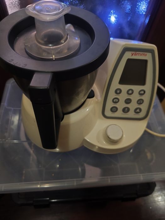 Vendo Yammi 2 com defeito