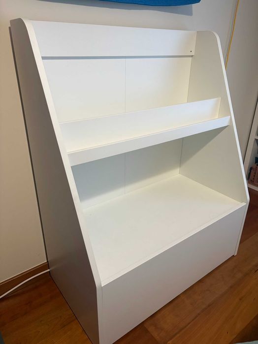 Escaparate IKEA c/ arrumação, branco