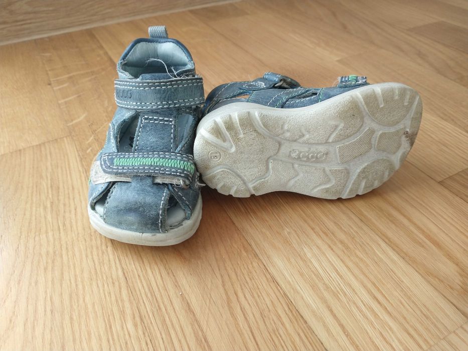 Buty sandały chłopięce Ecco rozm. 19