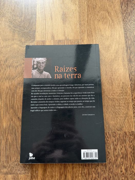 Livro “Raízes na Terra” de Jacinto Gonçalves