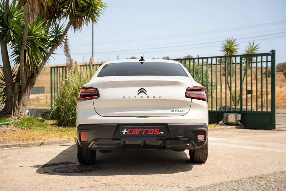 Citroën e-C4 X 50 kWh Shine