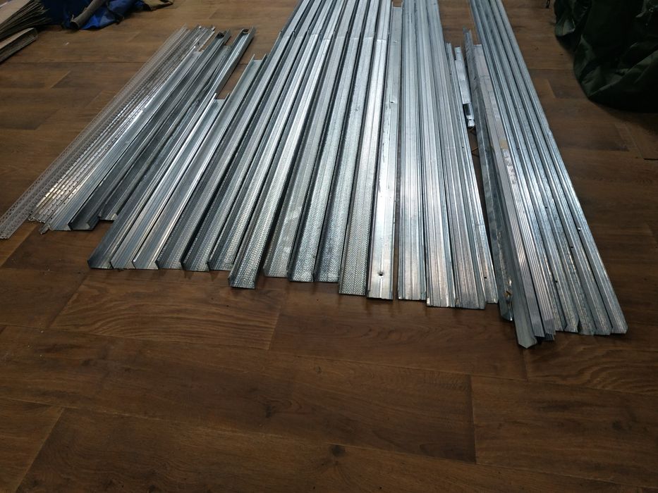 Профиль для гипсокартона, целый и  остатки