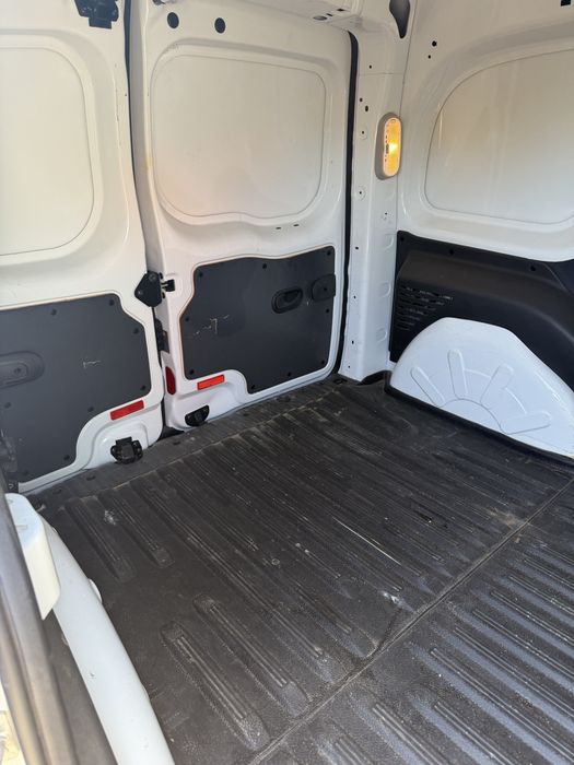 Mercedes citan 109 cdi sinistrado