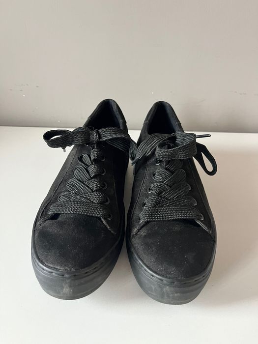 Czarne sneakersy