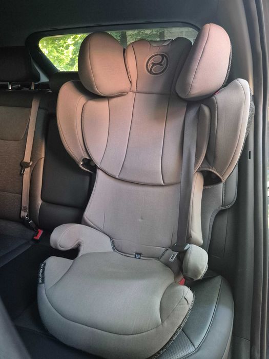 Автокрісло Cybex Solution