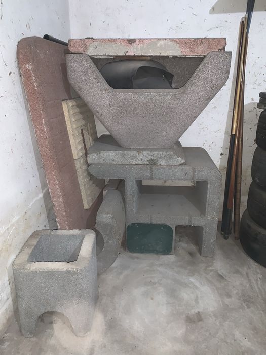 Churrasqueira com bancada lava loiça