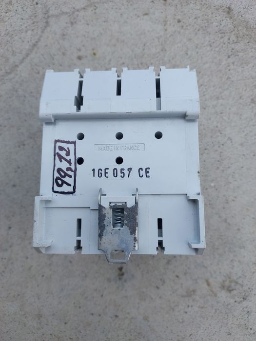 Interruptor Diferencial Hager CF480F 4P 80A 300mA