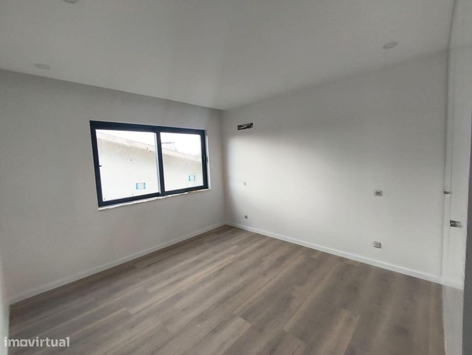 Apartamento T 2 em Gavião, V.N.Famalicão NOVO