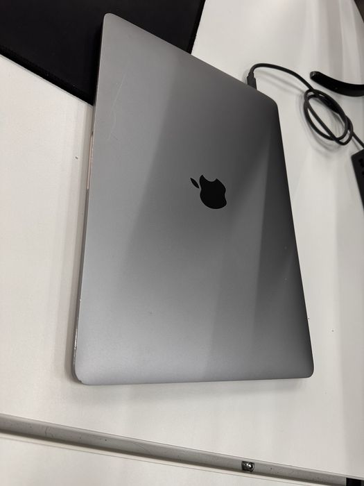 Macbook Pro 2019
