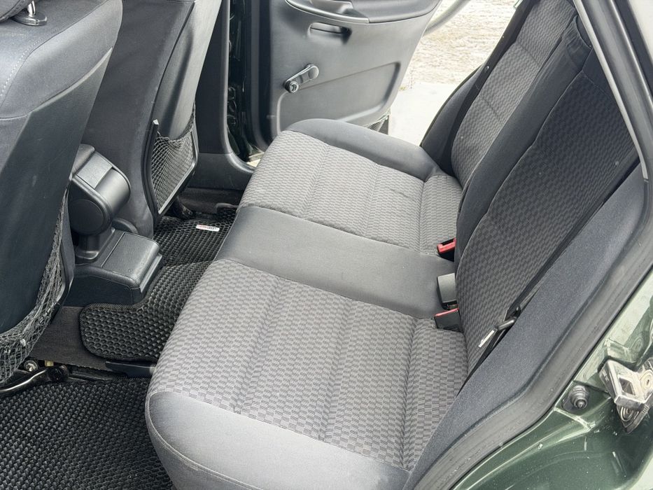 Audi A4 1.6  на Автоматі