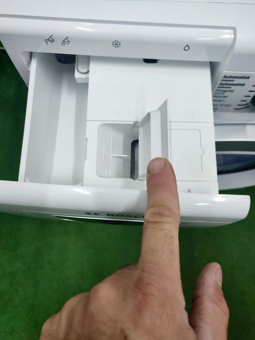 Пральна машина Bosch Serie 8 I-Dos EcoSilence Drive Led підсвітка A+++