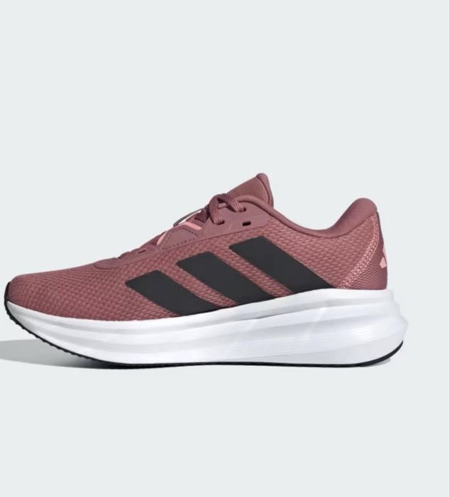 Кросівки Adidas жіночі