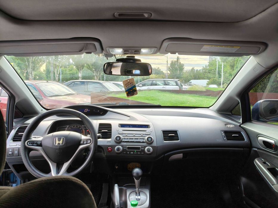 Honda Civic 4d 1.8 АКПП