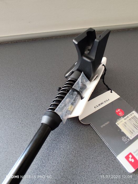 Cube nóżka do roweru