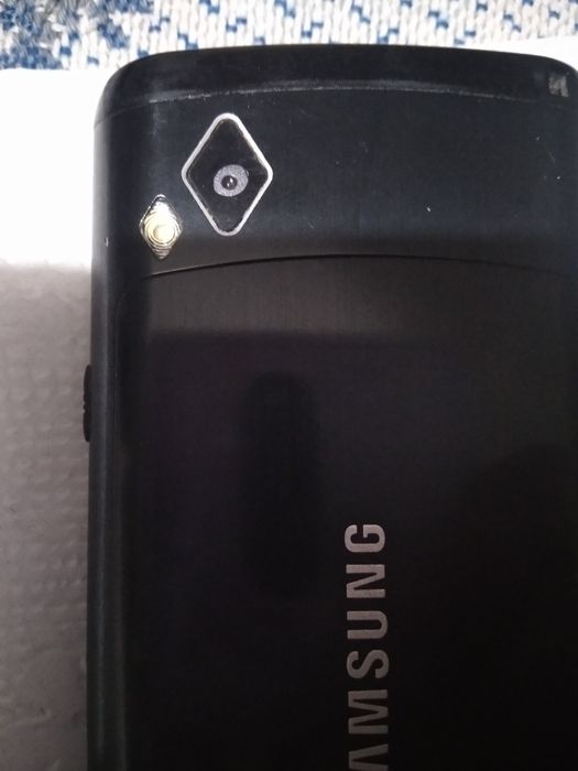 мобільний телефон мобілка Samsung Wave (GT-S8500)