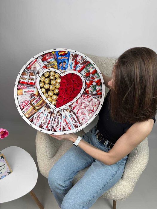 ПОД РАЗНЫЙ БЮДЖЕТ! Бокс с сладостями. Подарок девушке на 8 марта!