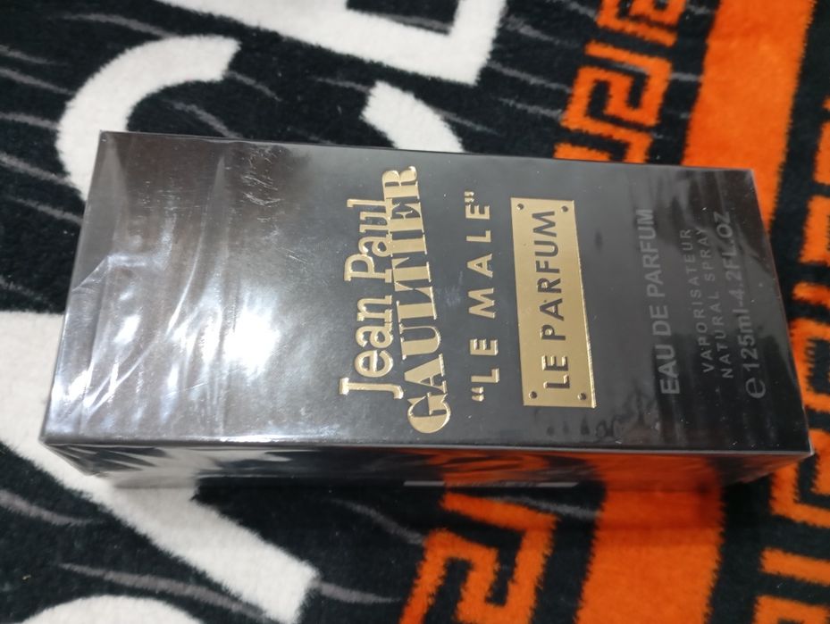 Perfum męski nowy