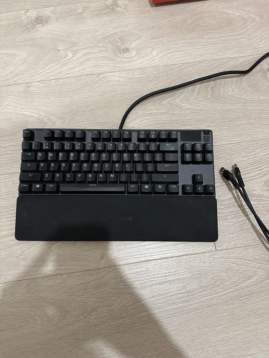 Klawiatura steelseries apex 7 tkl