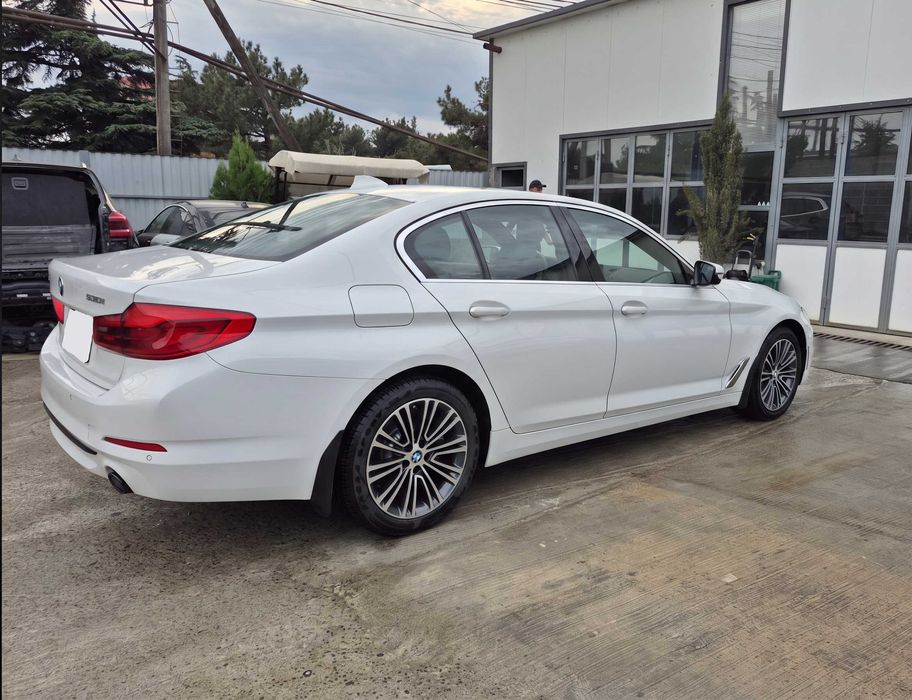 BMW 530 бензин 2020