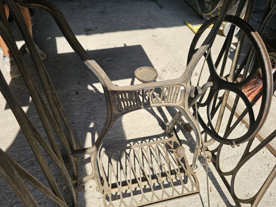 Máquinas costura antigas