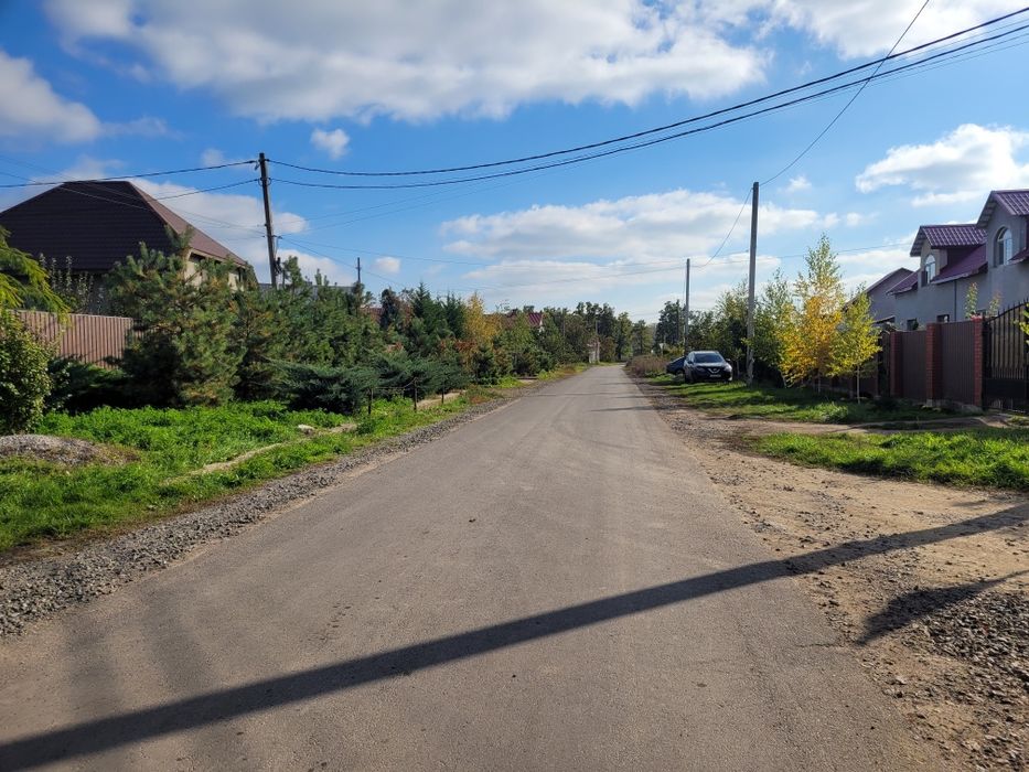 Продам фасадный участок на ст. Усатово!