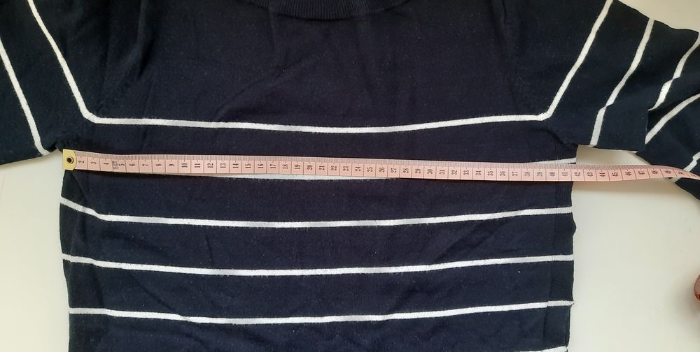 Sweter z funkcją karmienia XS