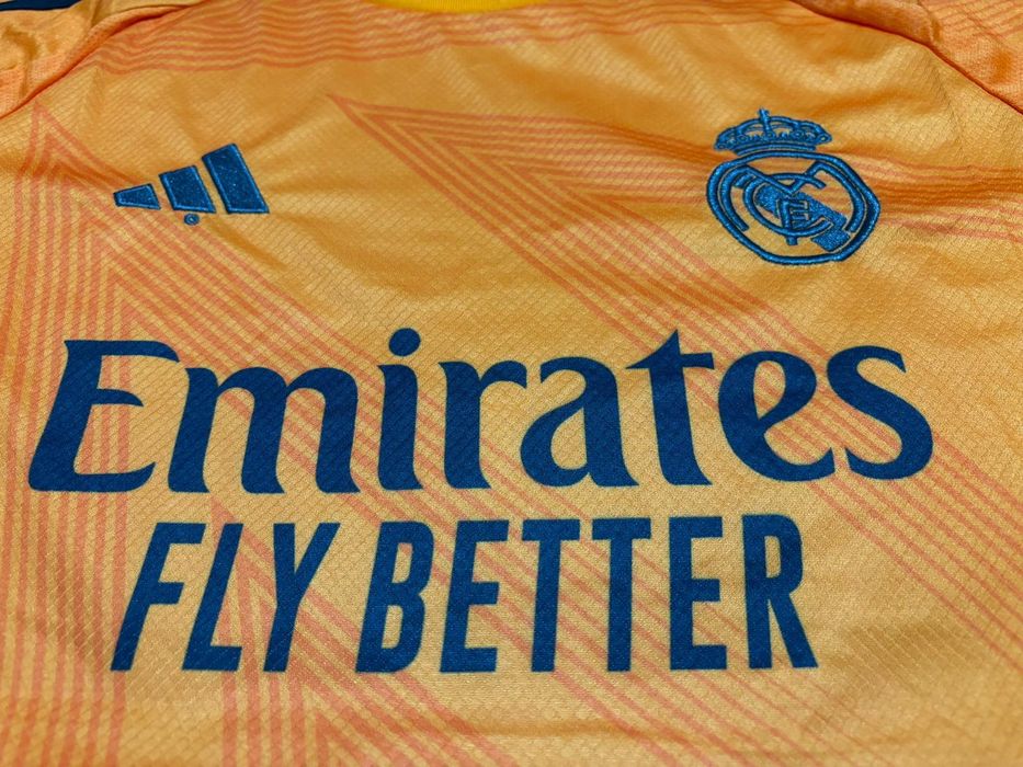 Camisola Real Madrid Laranja