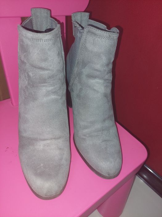 Buty botki sztyblety kozaki