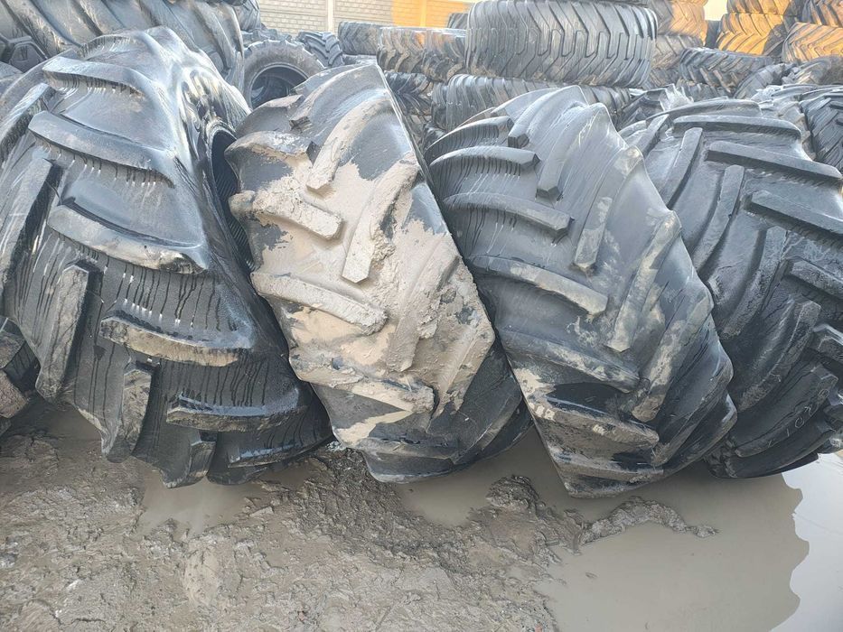 Komplet opon 620/70R30 Mitas SFT