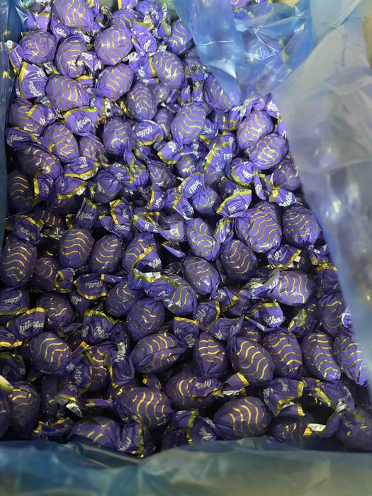 Шоколад бакалея некондиция сладости кофе монолит каллеты