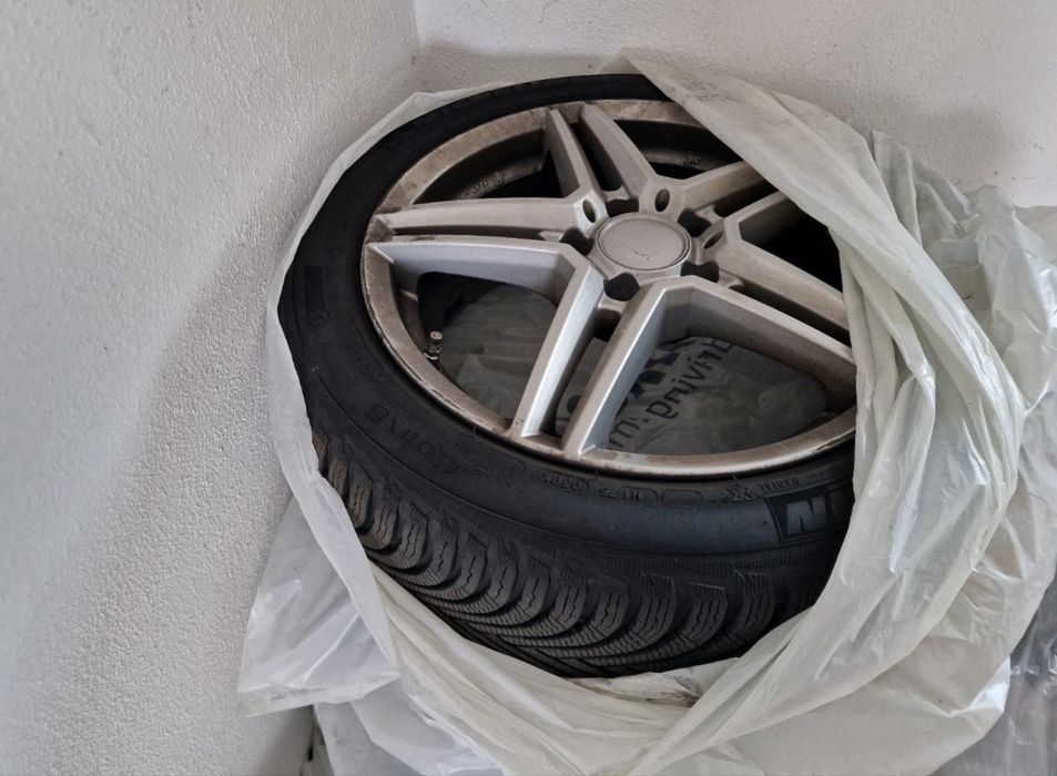 Alufelge Mercedes 17’ typ 245. Opony Michelin. Katowice