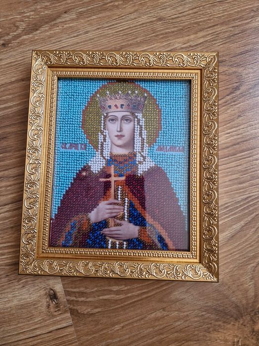 Вишивка чеським бісером