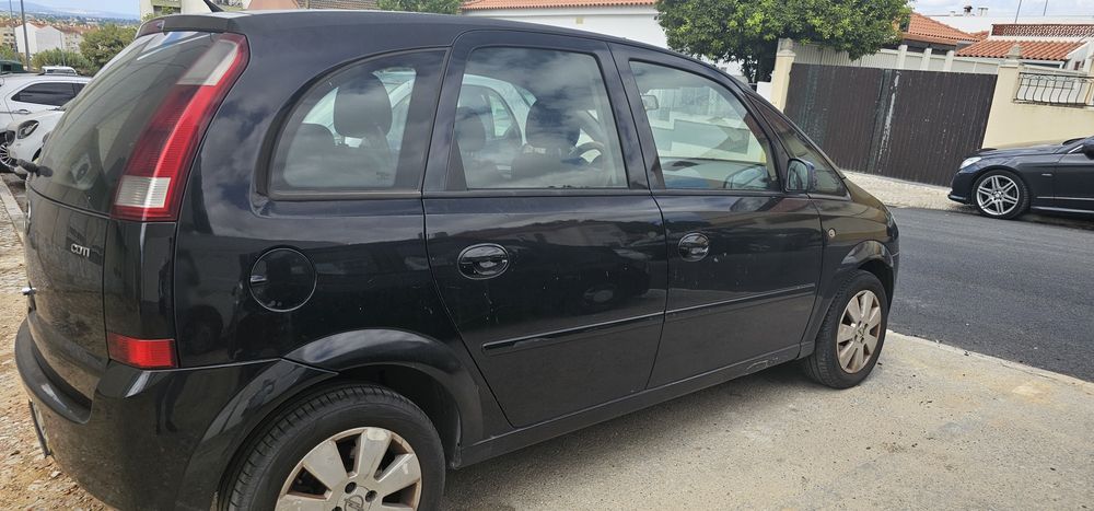 Opel Meriva — fotografia 6