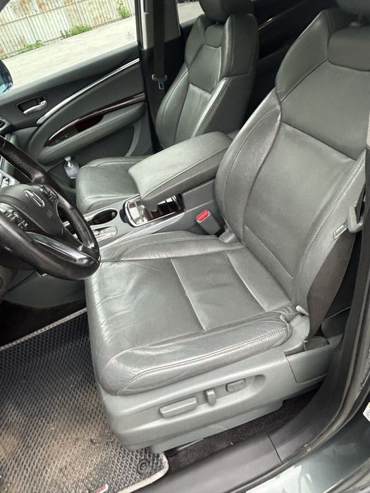 Продам автомобіль Acura MDX 2016