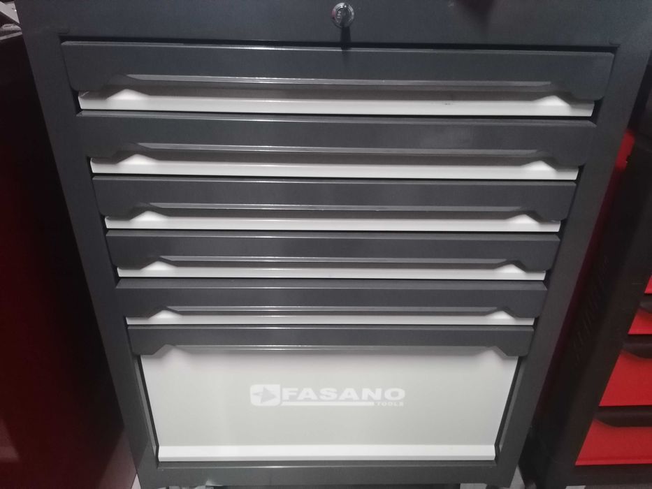 Carro oficina FASANO - novo