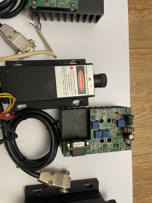 Лазер диодный Solid State DPSS Laser