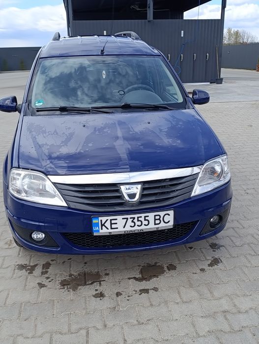 Продам Дачію Логан 1.6 газ/бензин