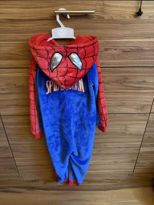 Piżama strój spiderman 122
