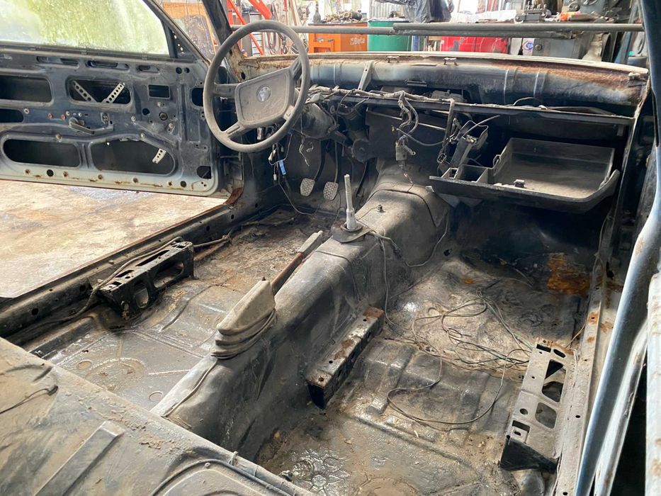 BMW 315 E21 1983 – Clássico para Restauro