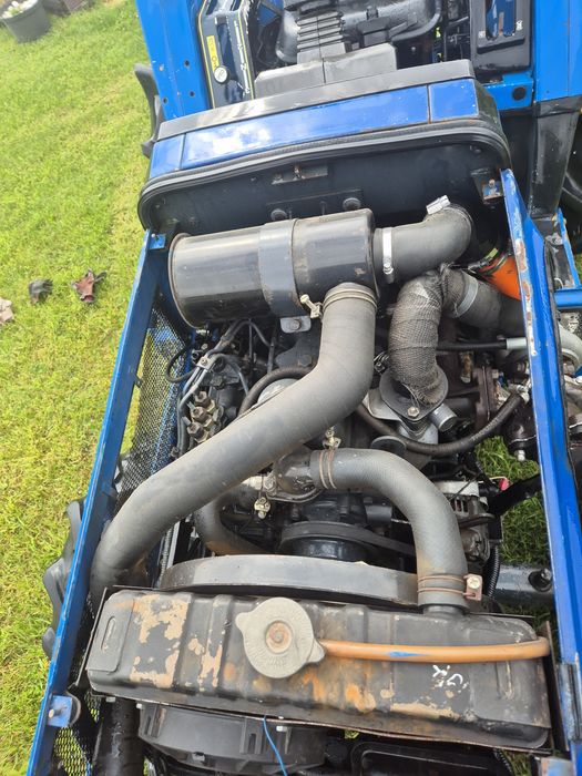 Traktorek iseki landhope tu 200 turbo 4x4