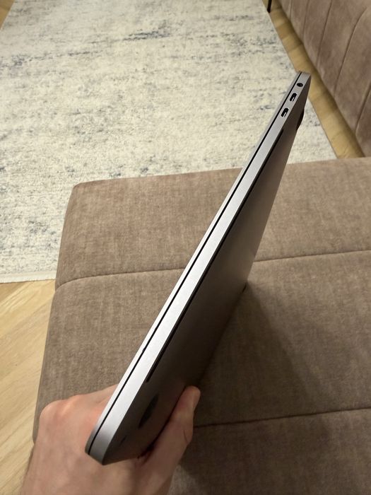 Як Новий ! Macbook pro 15 2018 / 2019 i7 2.6 / 16gb / 512gb 93% АКБ