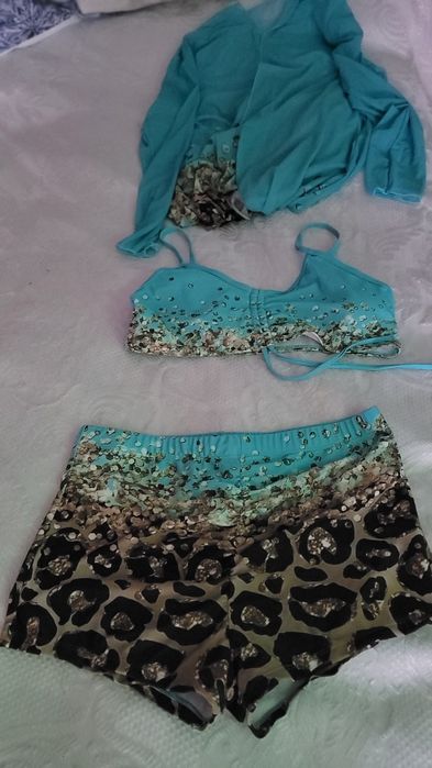 Strój kąpielowy trzyczęściowy